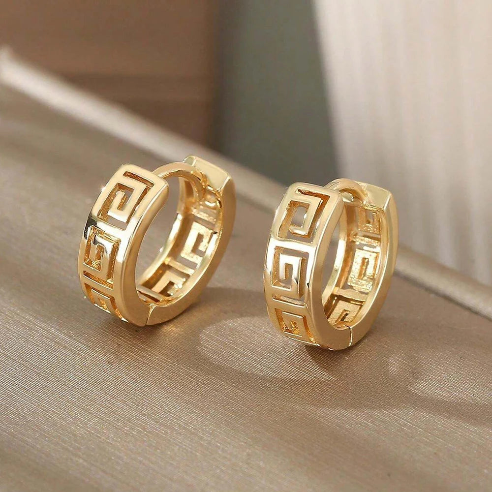 Gold / Silver Hollow Hoop Earrings