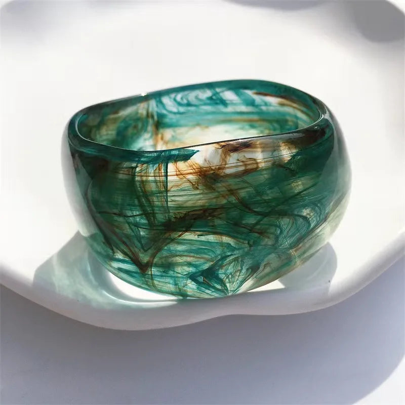 Fashionable irregular bangles with marble pattern for women bracelets for women