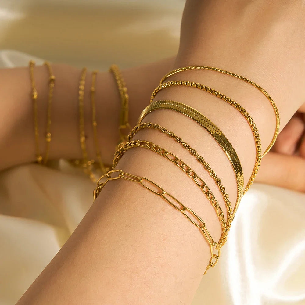 Gold Twist Chain Bracelet