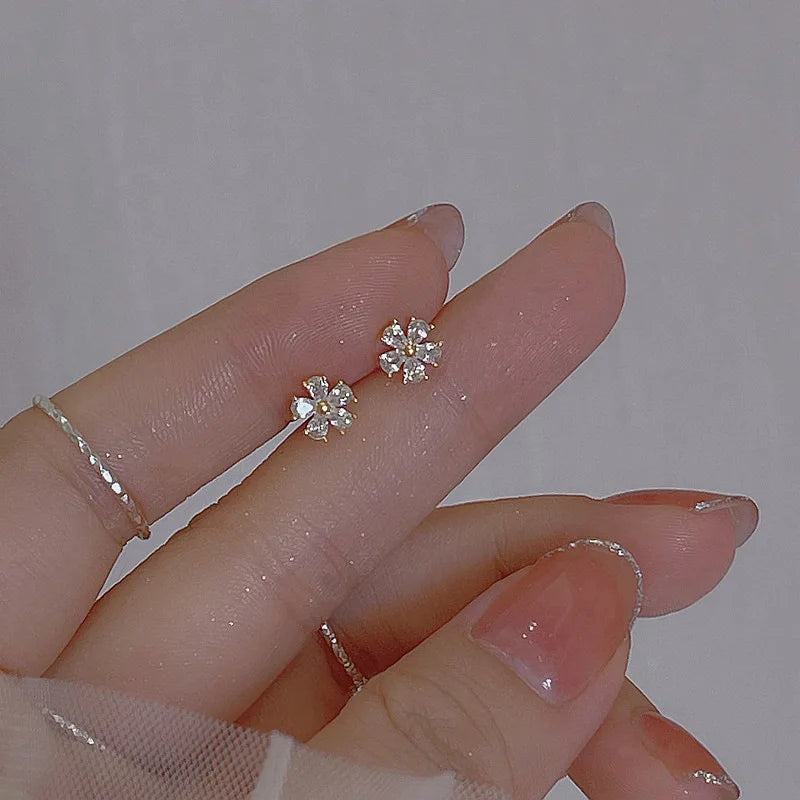Tibetan Silver Korea Exquisite Curved Shiny Zircon Wheat Stud Earrings for Women Sweet Romantic Wedding Pendiente Plata Jewelry