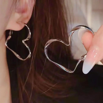 Fashion Exaggerated Big Circle Hoop Earrings for Women Statement Jewelry Smooth Circle Earrings Femme Boucles d'oreilles