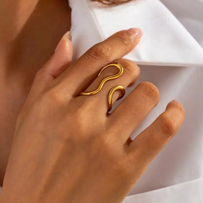 Open Skeleton Snake Ring