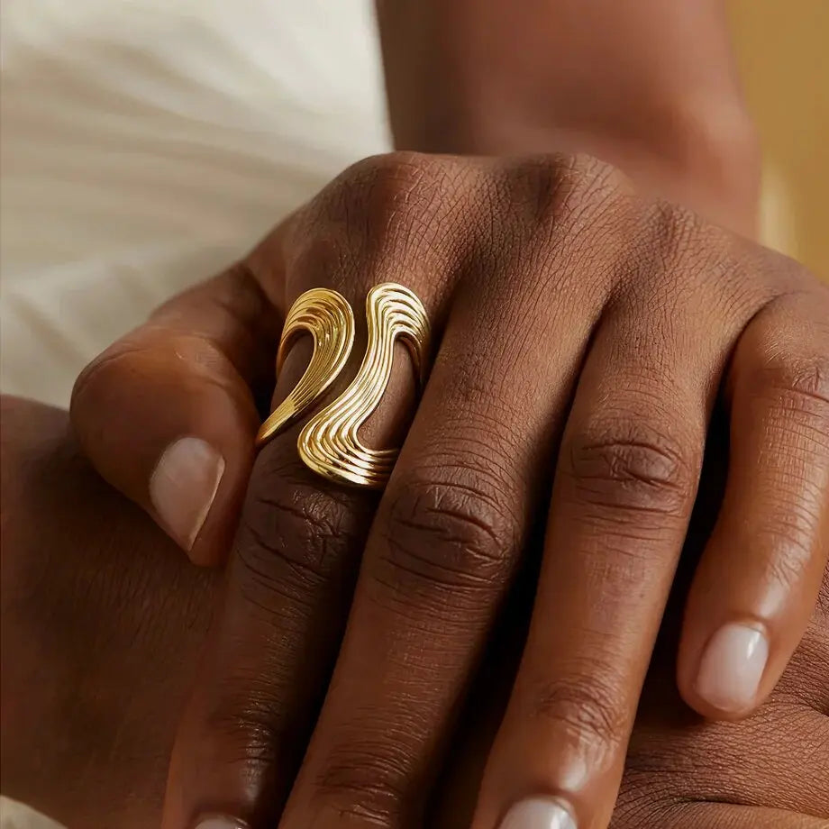 Open Skeleton Snake Ring