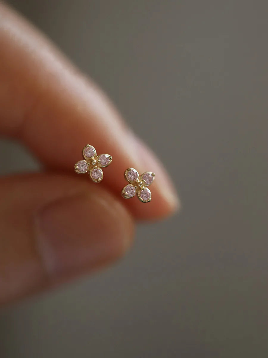 Tibetan Silver Korea Exquisite Curved Shiny Zircon Wheat Stud Earrings for Women Sweet Romantic Wedding Pendiente Plata Jewelry